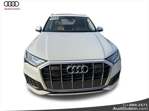 2022 Audi Q7 45 Premium Plus