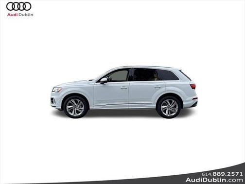 2022 Audi Q7 45 Premium Plus
