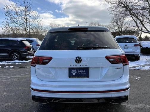2023 Volkswagen Tiguan 2.0T SE R-Line Black 4MOTION