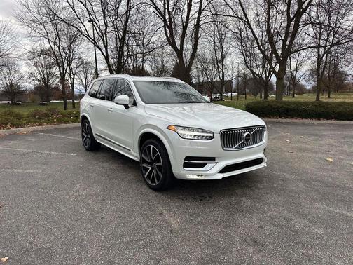 2023 Volvo XC90 B6 Plus 6-Seater