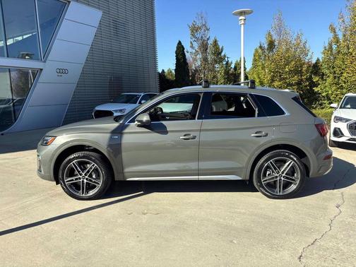 2024 Audi Q5 e 55 S line Premium Plus