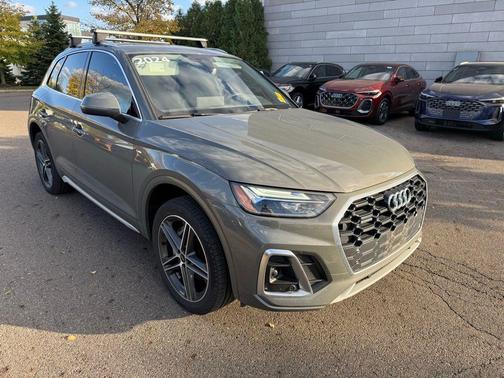 2024 Audi Q5 e 55 S line Premium Plus