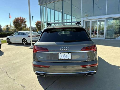 2024 Audi Q5 e 55 S line Premium Plus