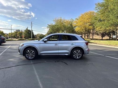 2025 Audi Q5 45 S line Premium Plus