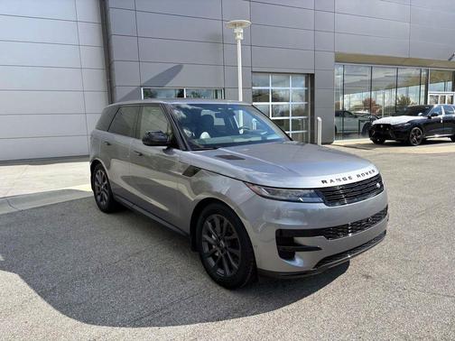 2024 Land Rover Range Rover Sport SE