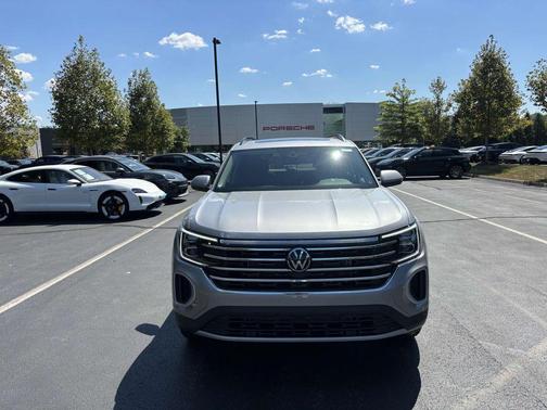2026 Volkswagen Atlas 2.0T SE w/Technology 4MOTION