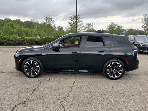 2026 BMW iX xDrive60