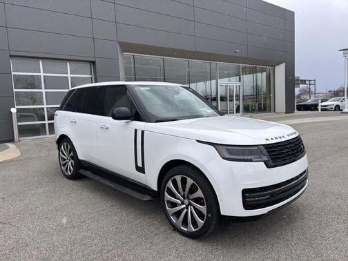 2025 Land Rover Range Rover P400 SE