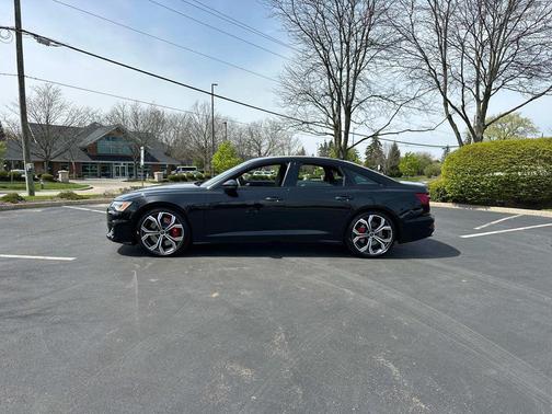 2025 Audi S6 Premium Plus TFSI quattro Tiptronic