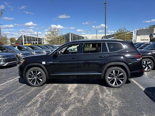 2026 Volkswagen Atlas 2.0T SEL Premium R-Line 4MOTION