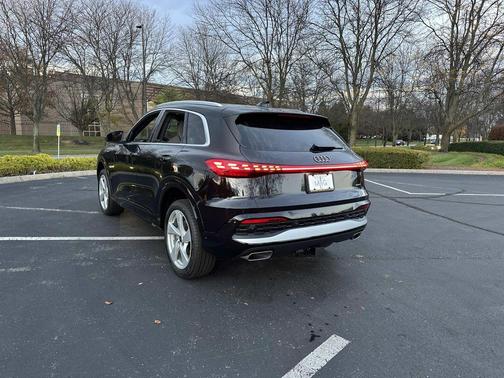 2025 Audi Q5 Premium Plus TFSI quattro S tronic