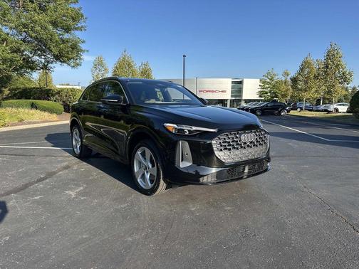2025 Audi Q5 Premium Plus