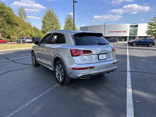 2022 Audi Q5 45 S line Premium Plus