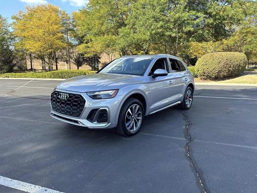 2022 Audi Q5 45 S line Premium Plus