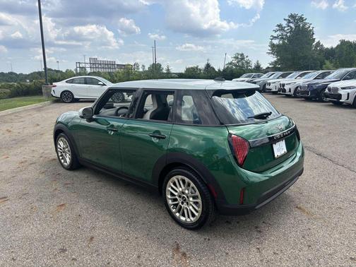 2025 MINI Hardtop Cooper