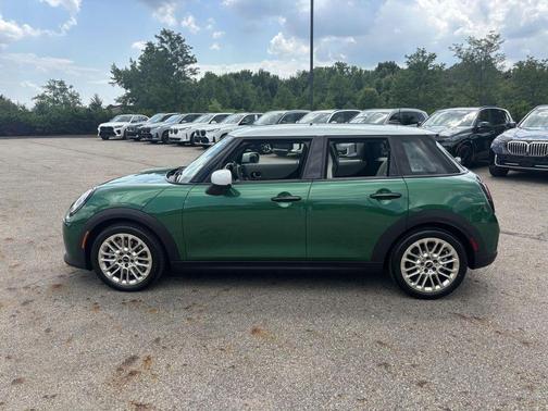 2025 MINI Hardtop Cooper