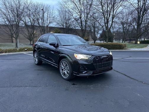 2025 Audi Q3 45 S line Premium Plus