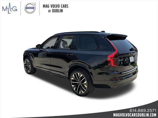 2026 Volvo XC90 B6 Ultra Dark Theme 6-Seater