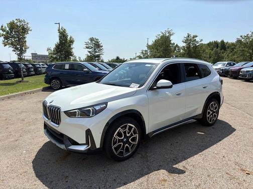 2025 BMW X1 xDrive28i