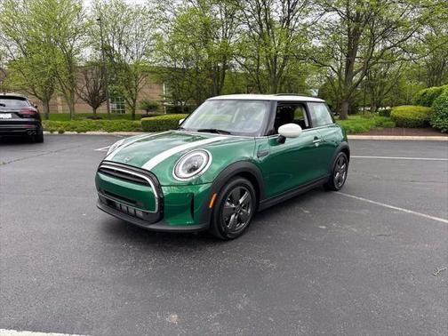 2023 MINI Hardtop Cooper