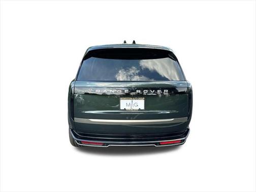 2025 Land Rover Range Rover P530 SE