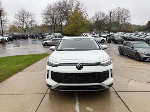 2026 Volkswagen Tiguan 2.0T SE 4MOTION