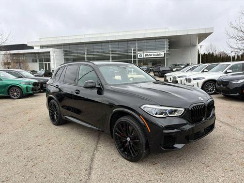 2023 BMW X5 M50i