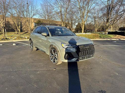 2024 Audi Q3 45 S line Premium Plus