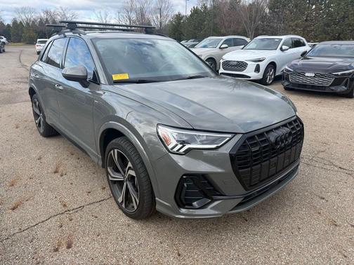 2024 Audi Q3 45 S line Premium Plus