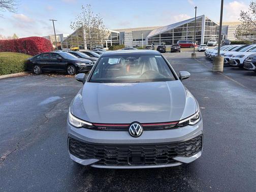 2026 Volkswagen Golf GTI 2.0T SE DSG