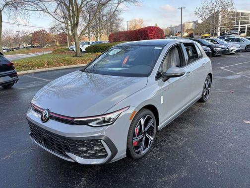 2026 Volkswagen Golf GTI 2.0T SE DSG