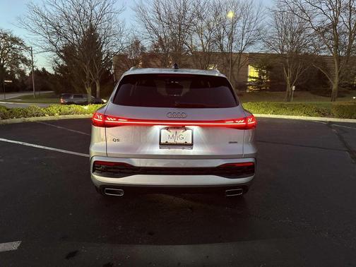 2025 Audi Q5 Prestige TFSI quattro S tronic