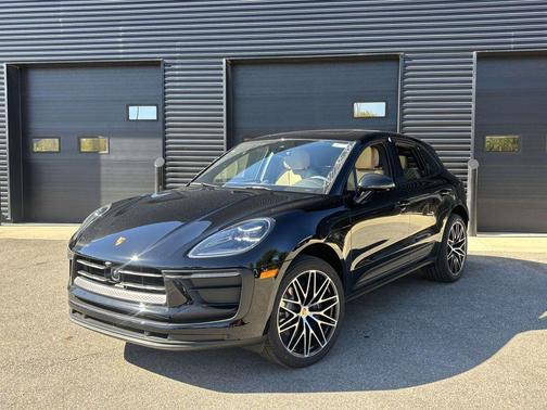 2026 Porsche Macan 