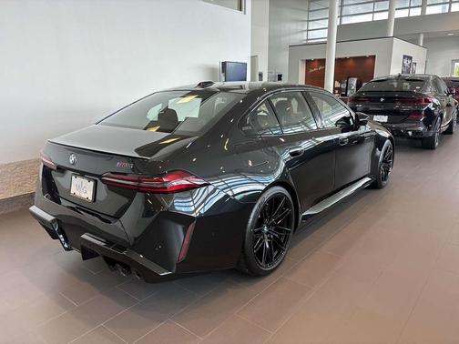 2026 BMW M5 Base