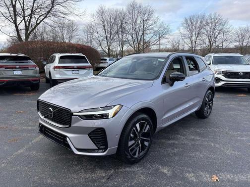 2026 Volvo XC60 B5 Plus