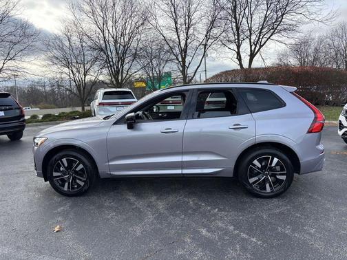 2026 Volvo XC60 B5 Plus