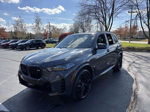 2026 BMW X5 M60i