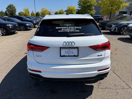 2025 Audi Q3 Premium 45 TFSI S line quattro Tiptronic