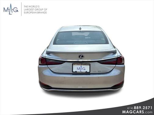 2023 Lexus ES 250 Base