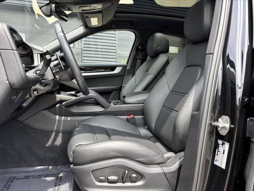 2024 Porsche Cayenne