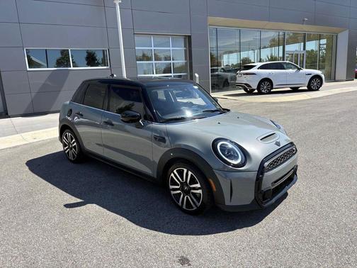2023 MINI Hardtop Cooper S
