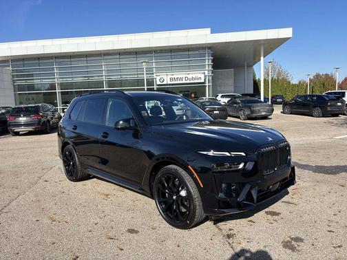 2026 BMW X7 M60i
