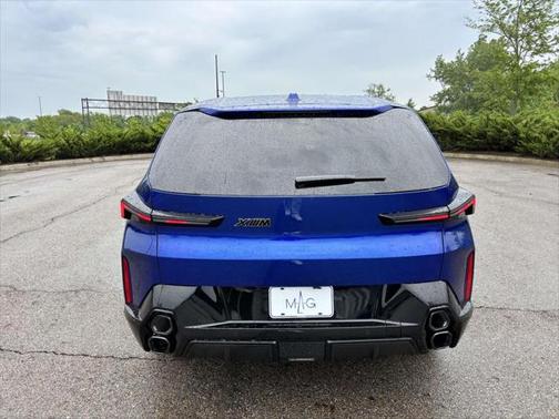 2025 BMW XM Base