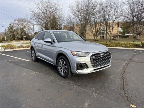 2023 Audi Q5 45 S line Premium Plus
