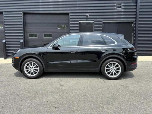 2024 Porsche Cayenne