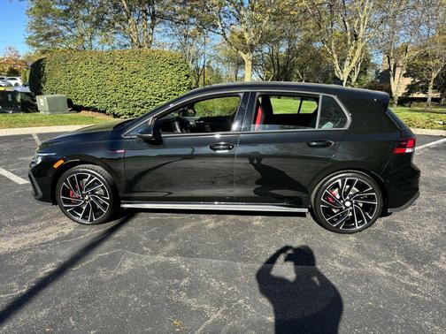 2024 Volkswagen Golf GTI 2.0T S DSG