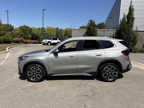 2025 BMW X1 xDrive28i