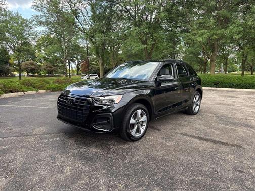 2025 Audi Q5 40 Premium Plus