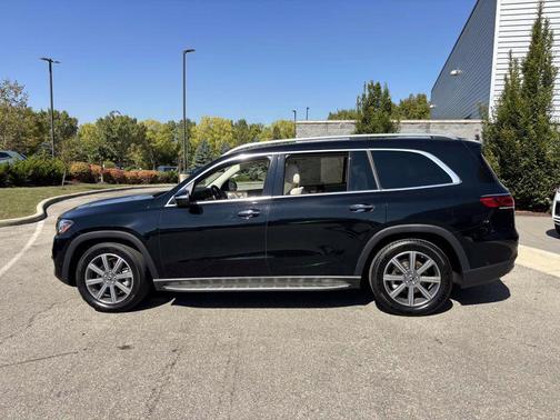 2021 Mercedes-Benz GLS 450 4MATIC