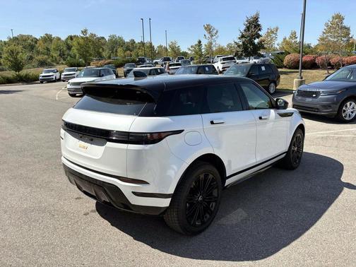 2024 Land Rover Range Rover Evoque Dynamic SE